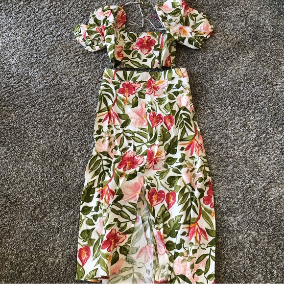 Reformation Jonas Two Piece - Kauai - Picture 4 of 8